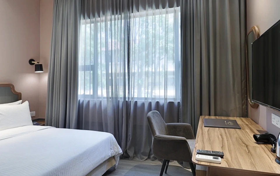 Boutique Queen Room at The Jesselton Hotel Kota Kinabalu