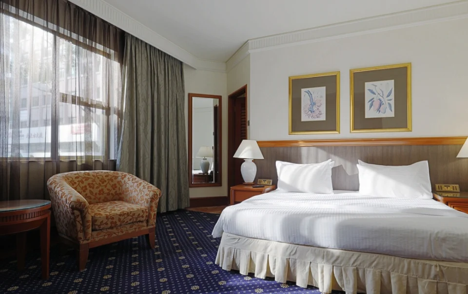 Deluxe King Room at The Jesselton Hotel Kota Kinabalu