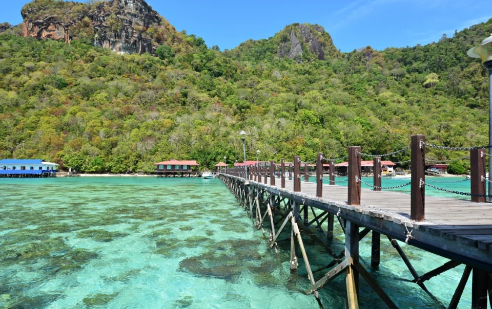 Manukan Island pier in Tunku Abdul Rahman. The most popular island for island hopping in Kota Kinabalu