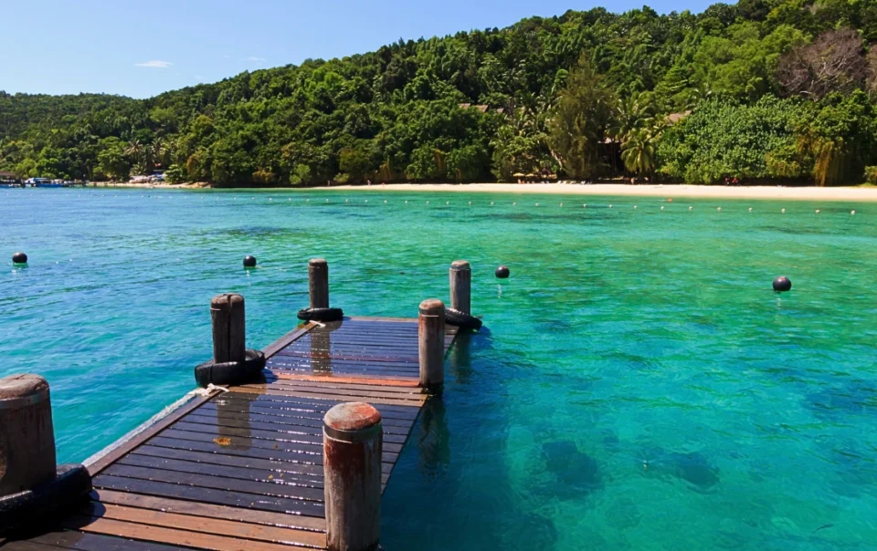 View of Manukan Island, part of Tunku Abdul Rahman Marine Park near Kota Kinabalu