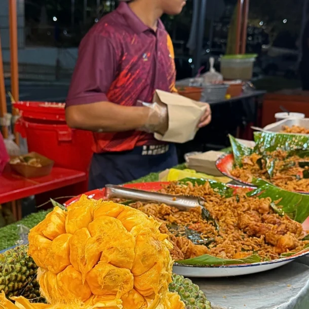 Street Food Stalls at Gaya Street Market